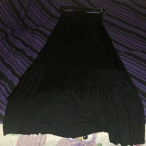 Long black stretchy skirt